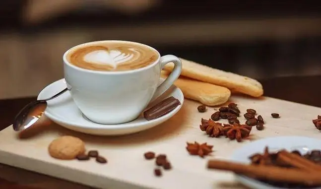 cappuccino com canela
