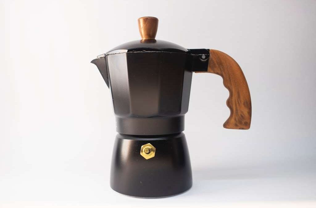 Como Usar Cafeteira Italiana e Fazer um Bom Café